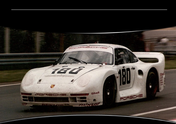 News & Restock - 1 : 18